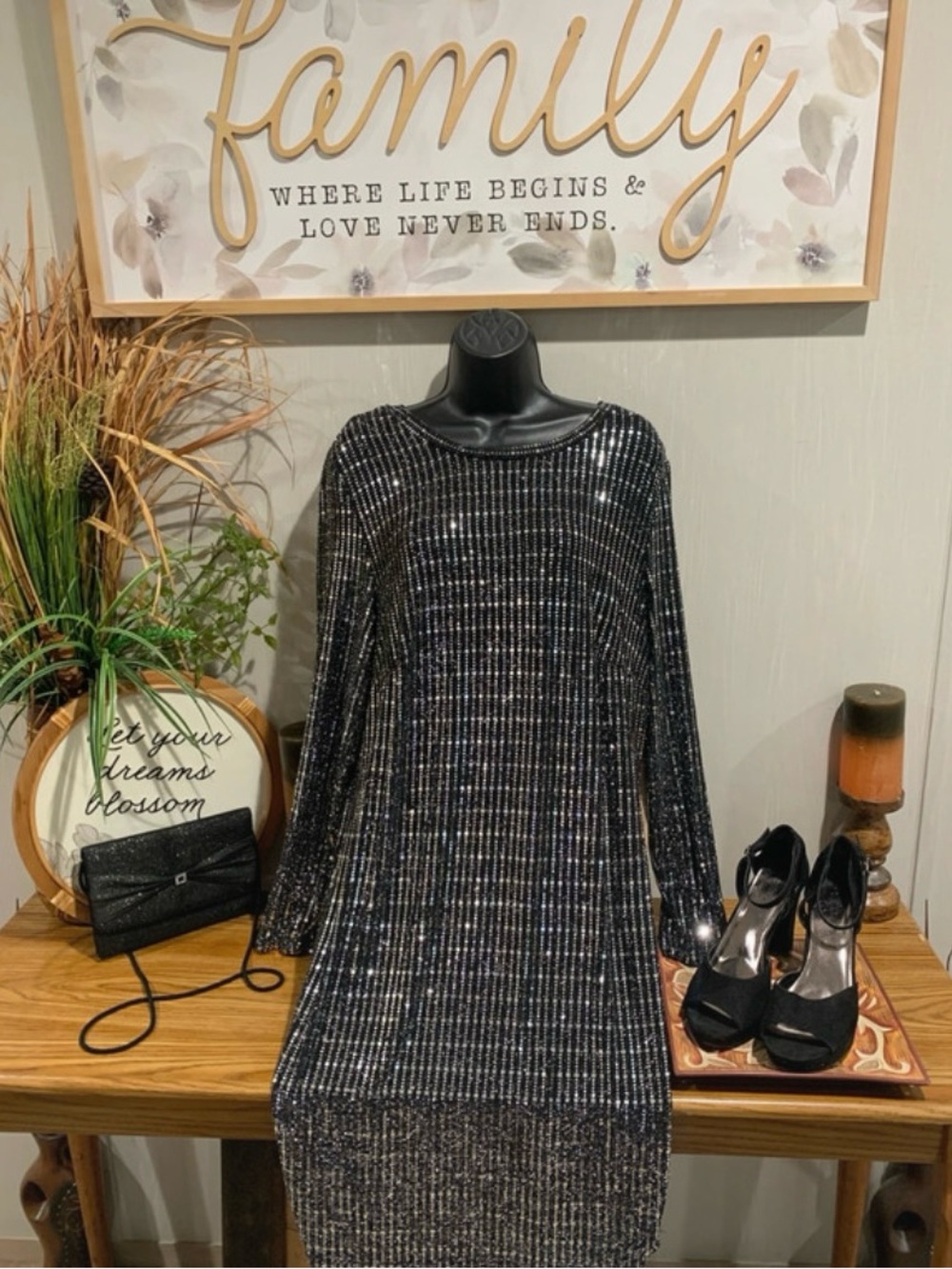 Morgan & Co. Black Sequin Long Sleeve Shift Dress